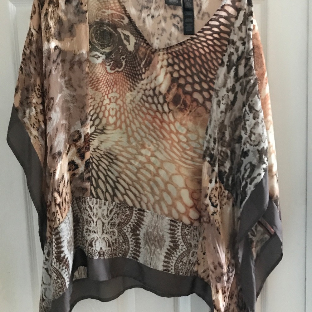 Chicos Travelers animal print poncho size L/XL